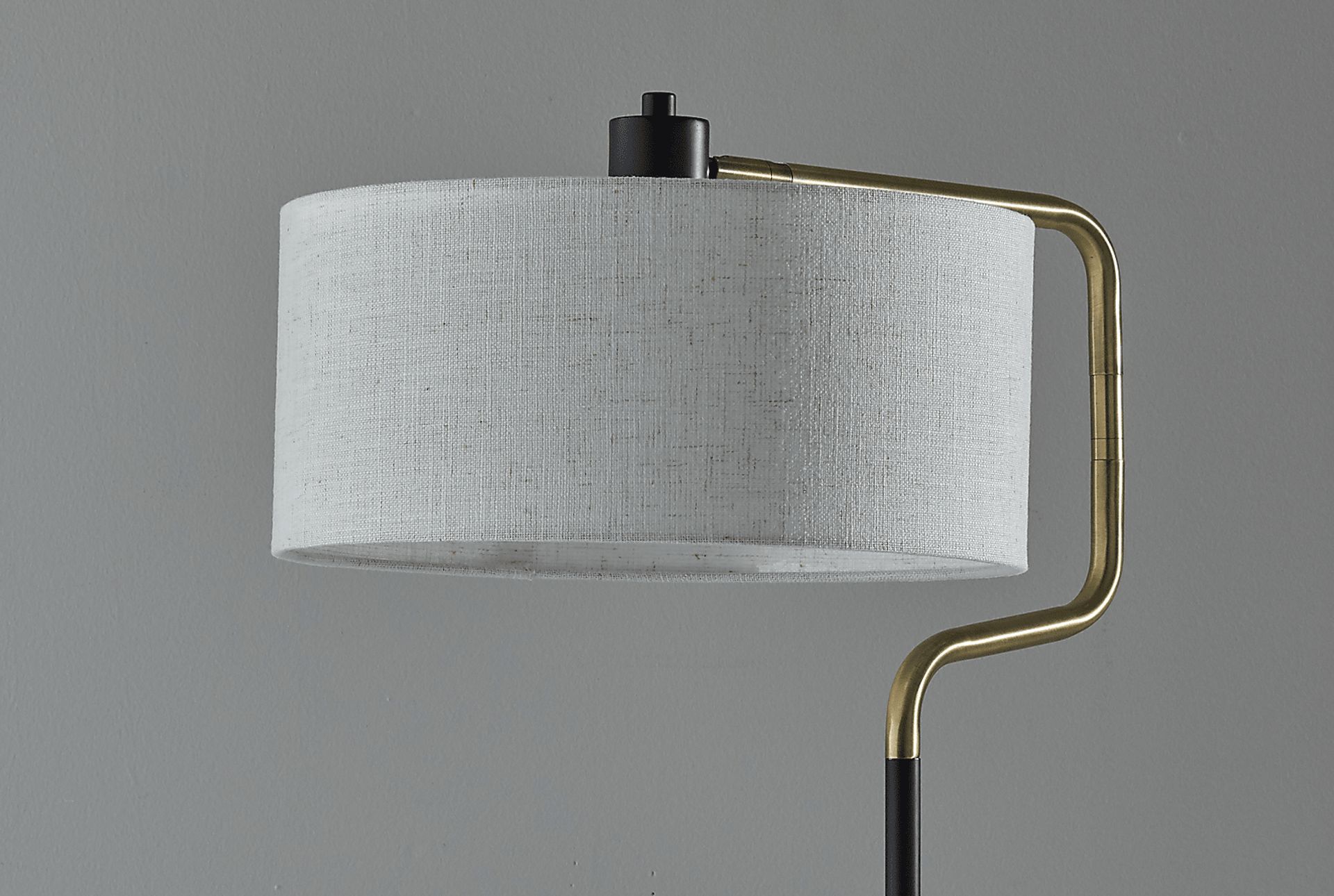 Lariat Circle Brass Lamp - Image 10