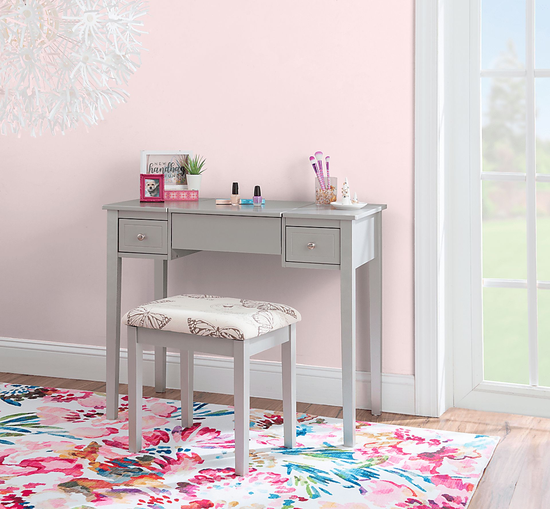 Larkbunting Gray Vanity Set - Image 3