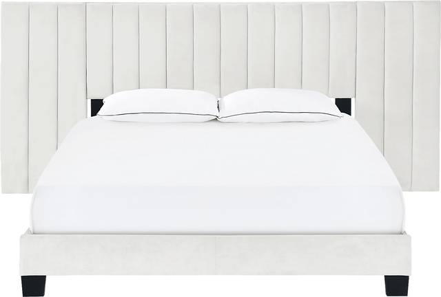 Larkhaven White Queen Bed - Thumbnail - Image 2