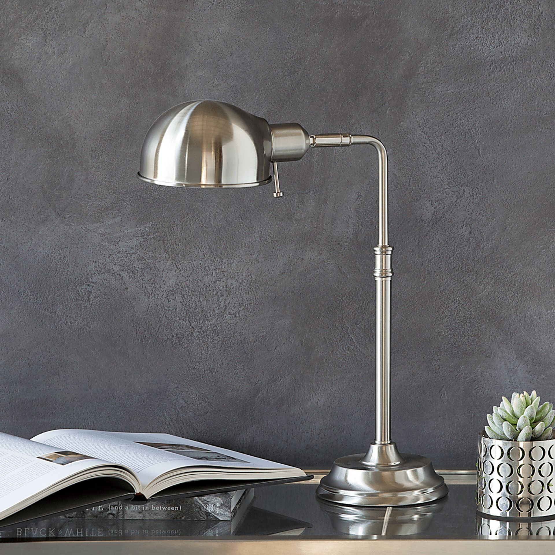 Laro Moor Silver Lamp - Image 2