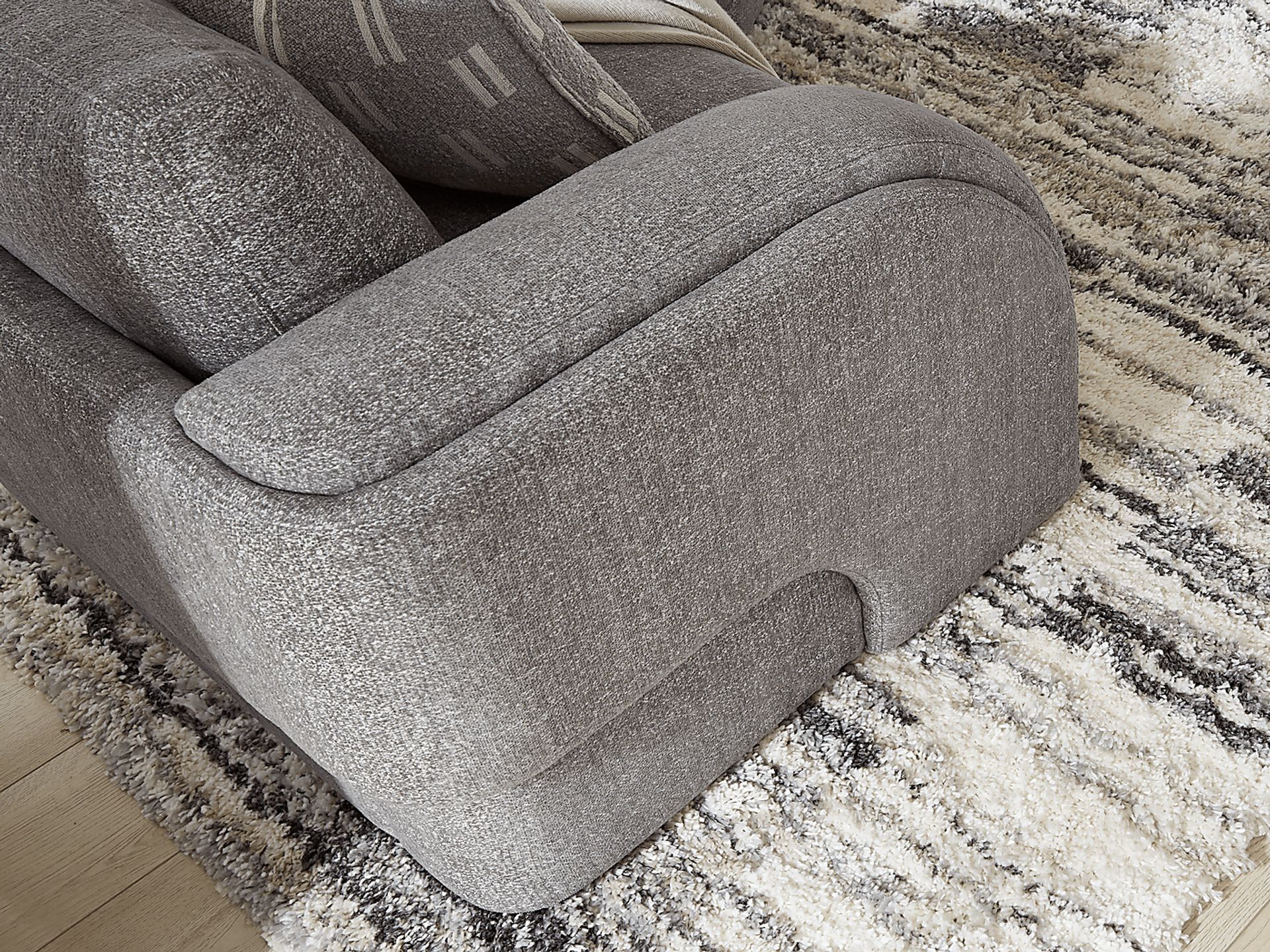 Latham Court Gray 4 Pc Sectional - Image 5