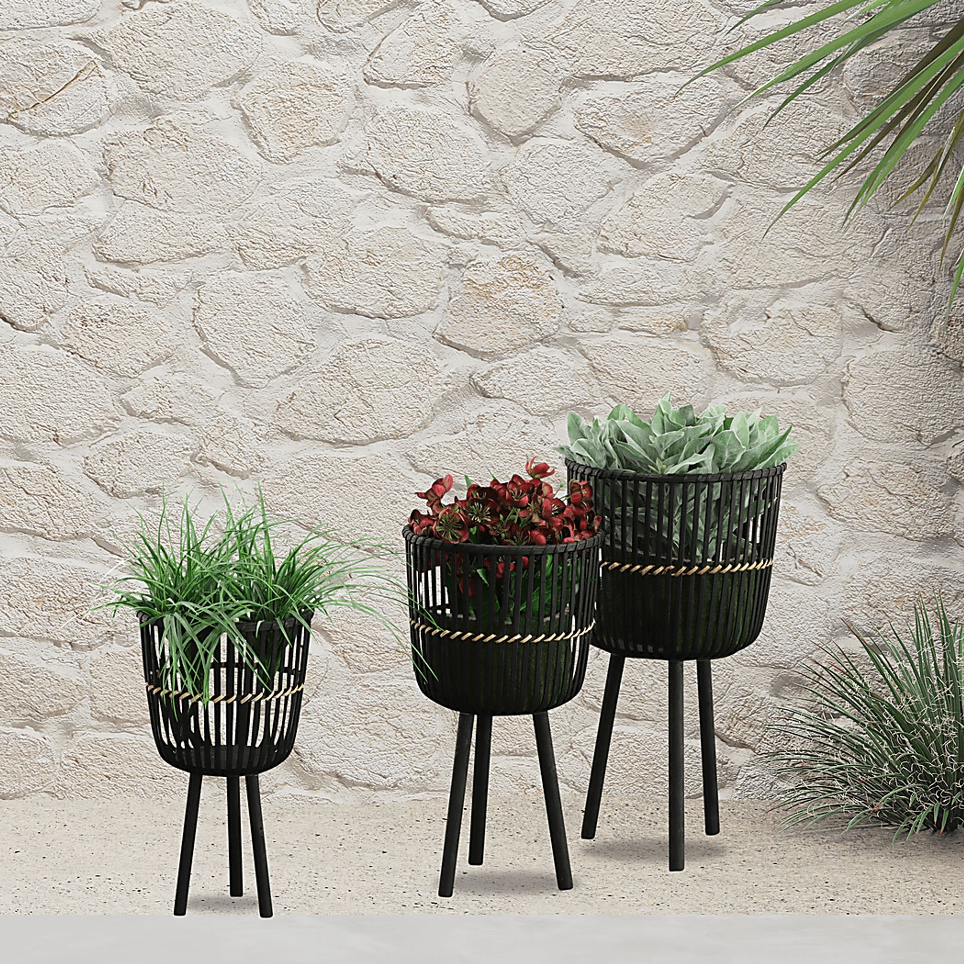 Lathrrop Black Planter, Set of 3 - Image 2