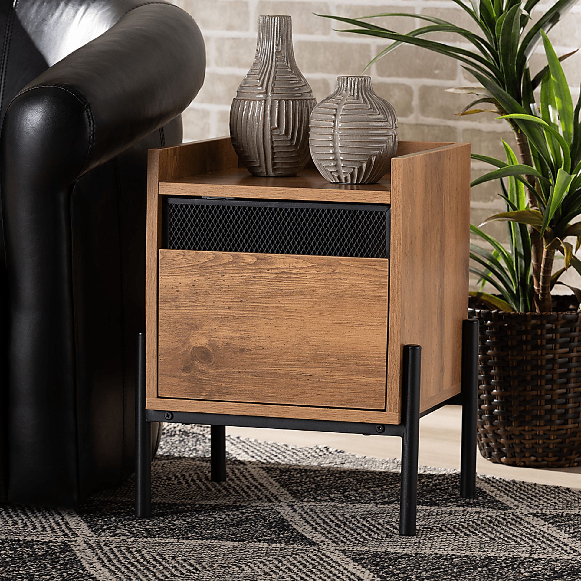 Latraim Natural End Table - Image 7