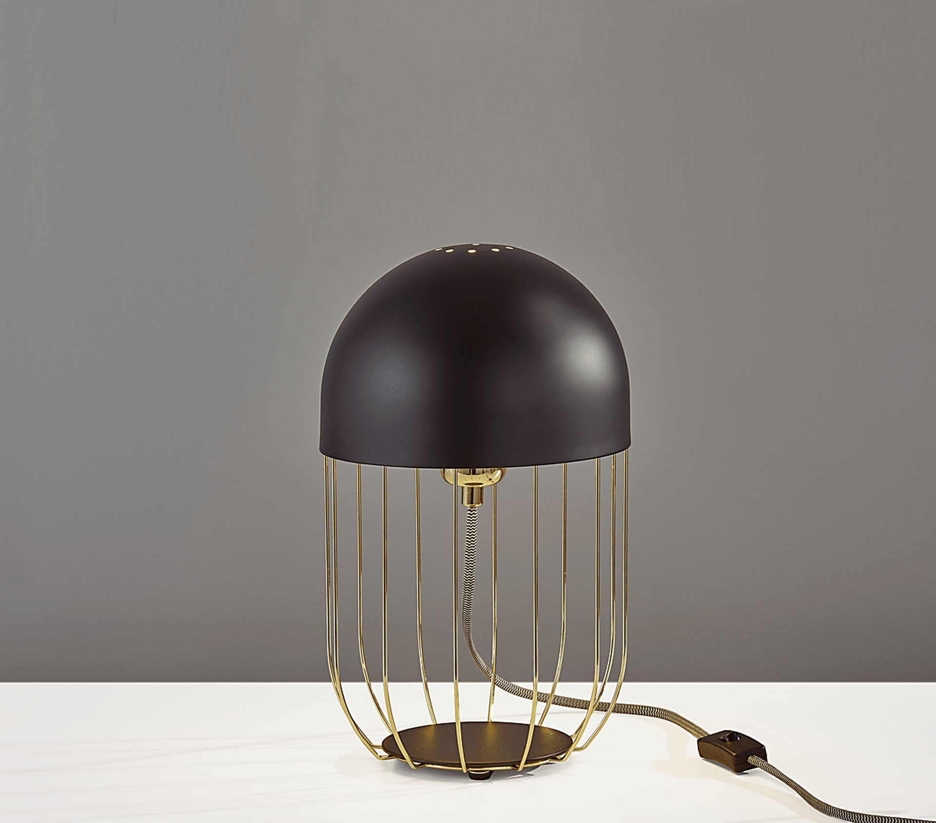 Latshmere Black-Gold Lamp - Image 2