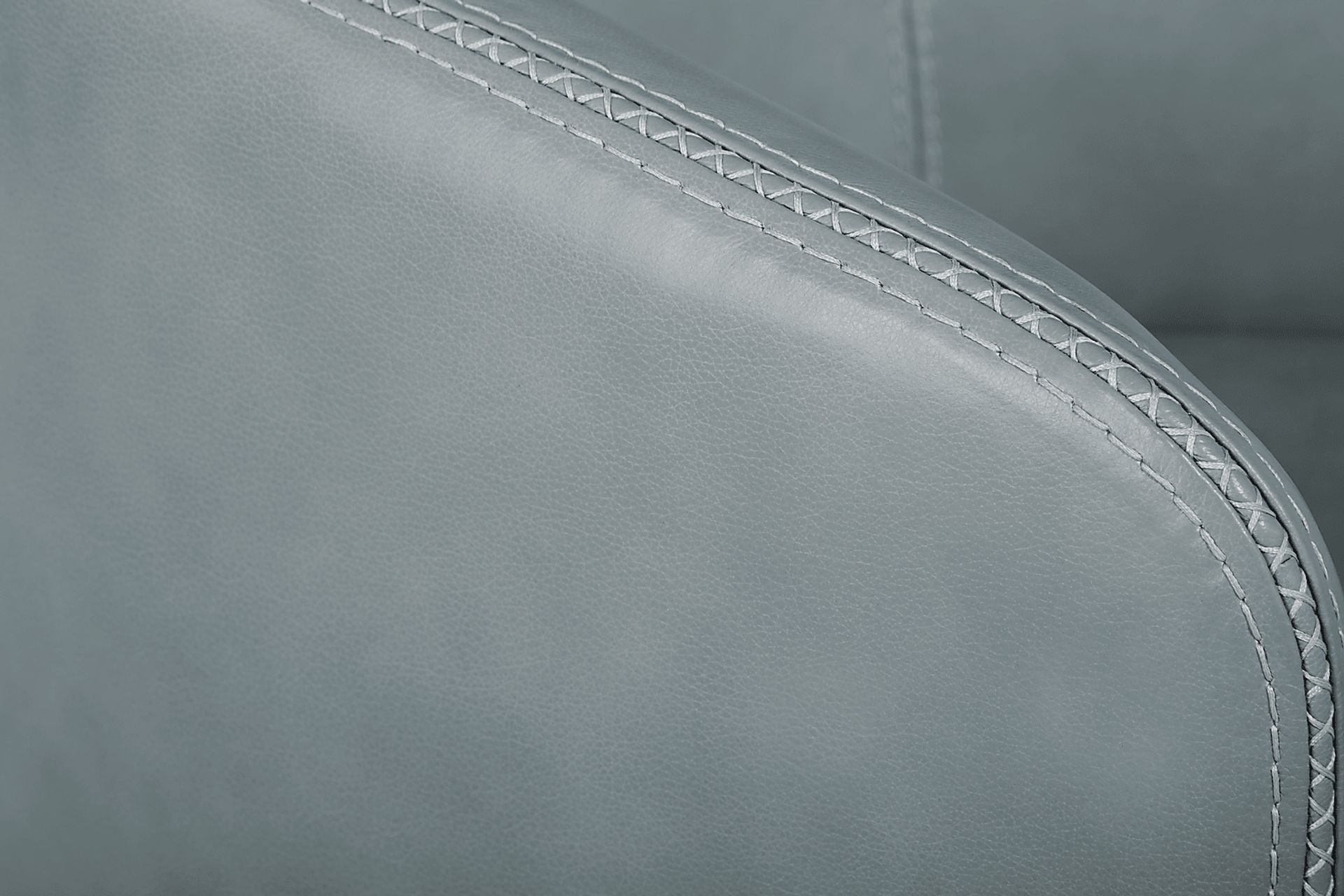 Laumont Hydra Swivel Chair - Image 4