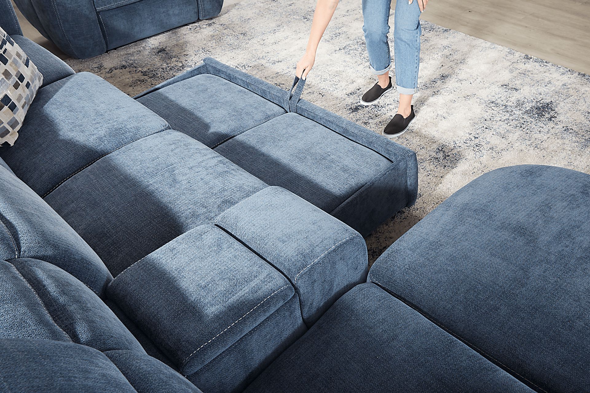 Laurel Heights Blue 6 Pc Dual Power Reclining Sleeper Sectional - Image 8