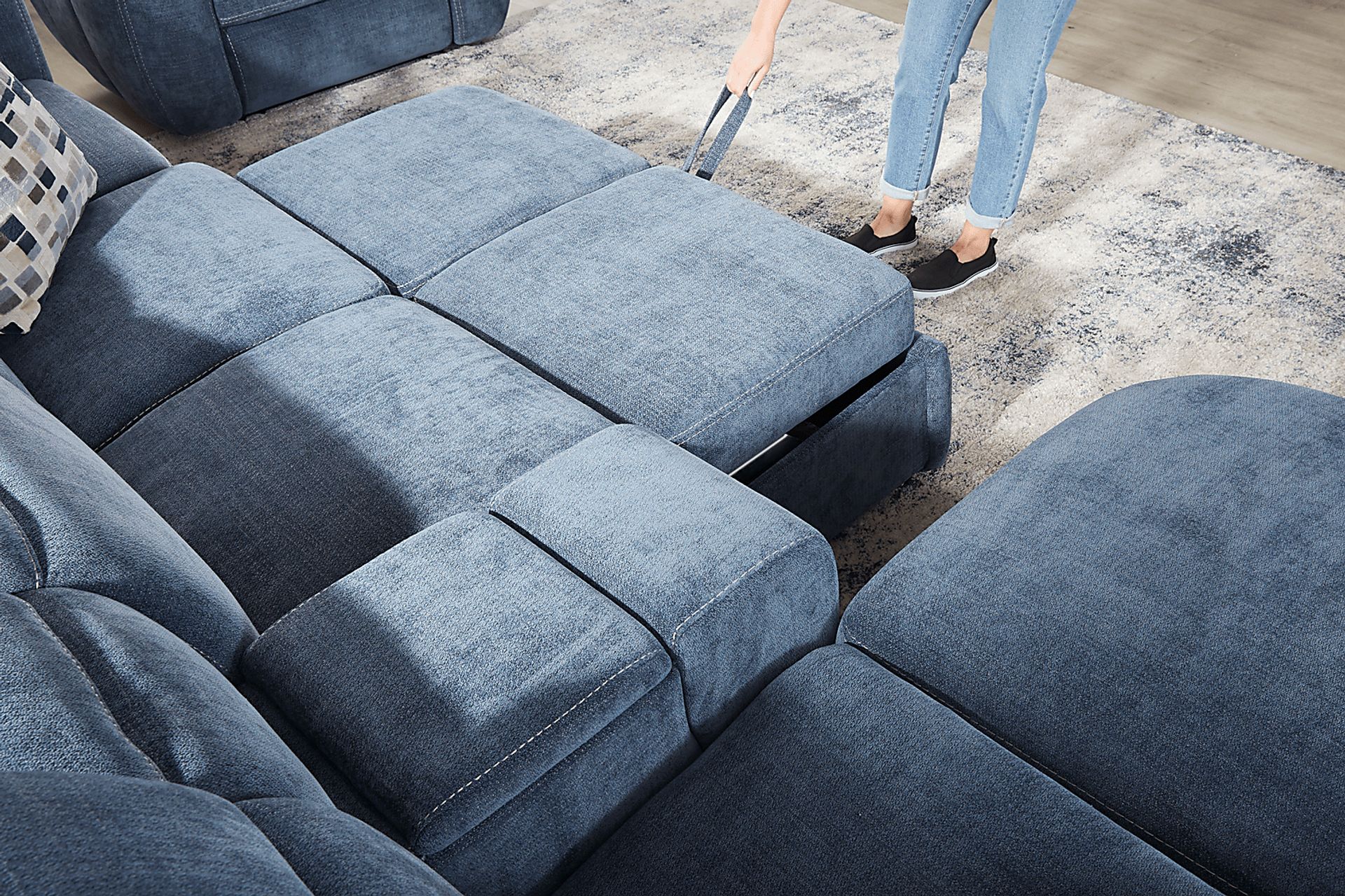 Laurel Heights Blue 6 Pc Dual Power Reclining Sleeper Sectional - Image 9