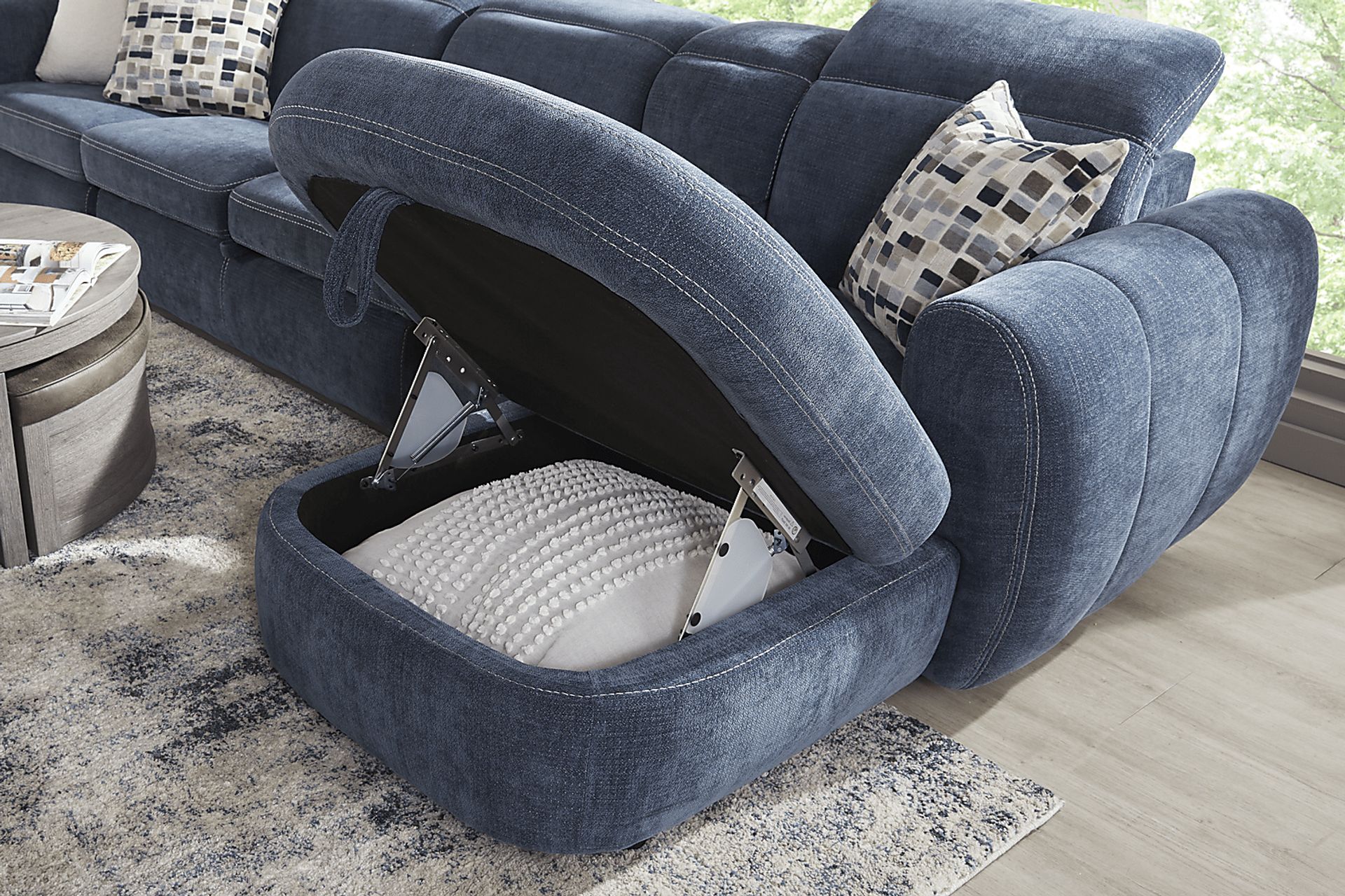 Laurel Heights Blue 6 Pc Dual Power Reclining Sleeper Sectional - Image 12