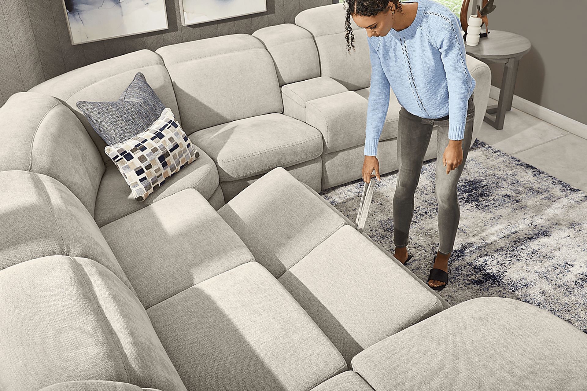 Laurel Heights Gray 6 Pc Dual Power Reclining Sleeper Sectional - Image 5