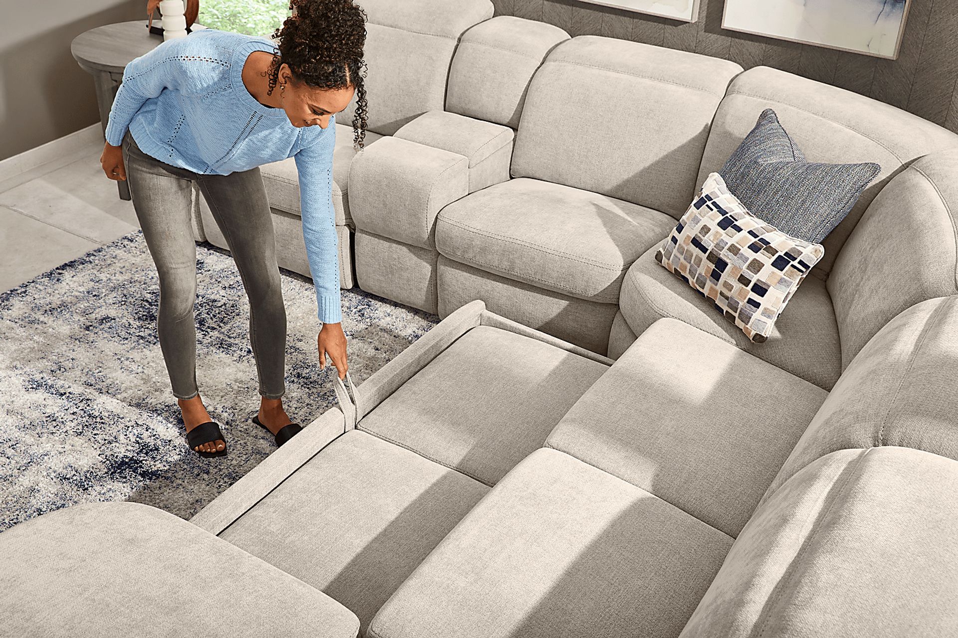 Laurel Heights Gray 6 Pc Dual Power Reclining Sleeper Sectional - Image 6