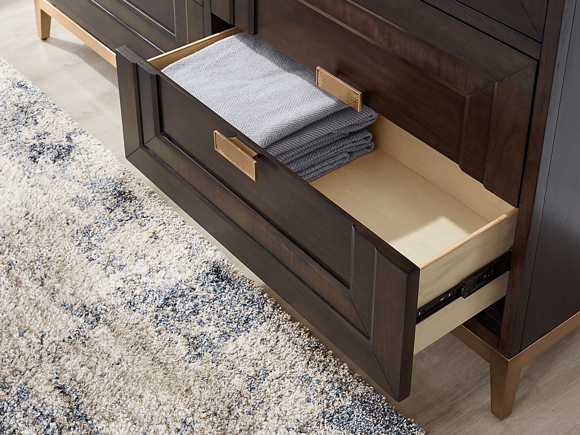 Lavo Brown Cherry 7 Pc King Bedroom - Image 8