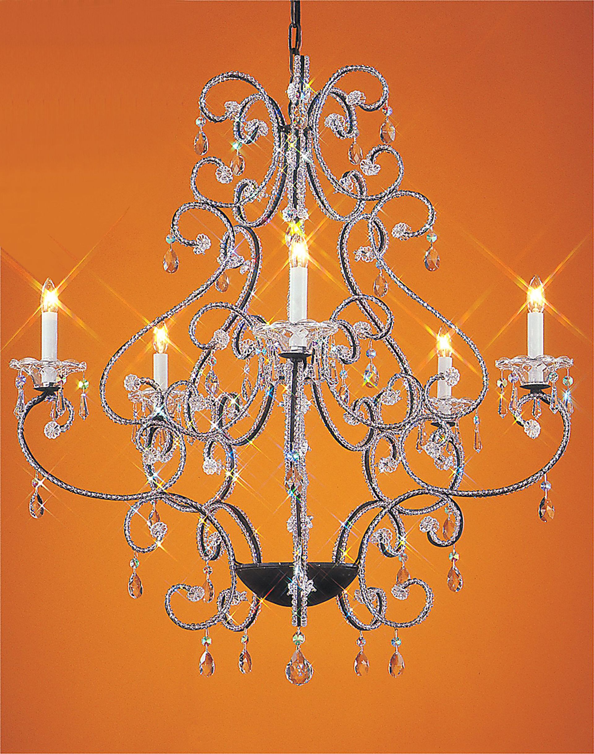 Le Petit Chic Chandelier - Image 1