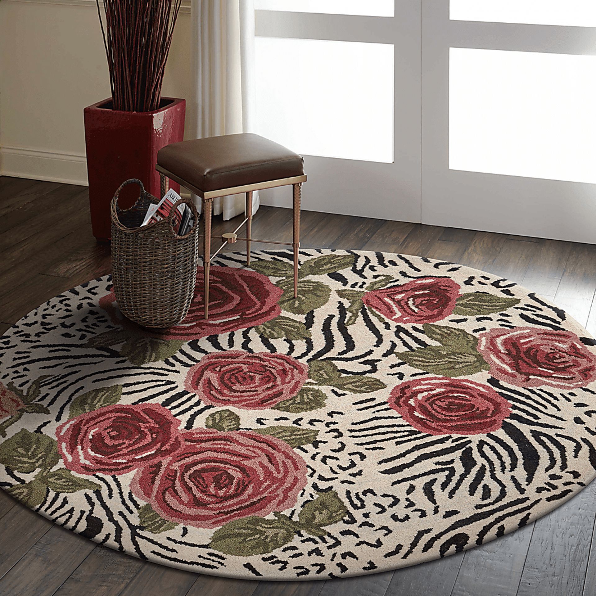 Leaflace Red 4' Round Rug - Image 4