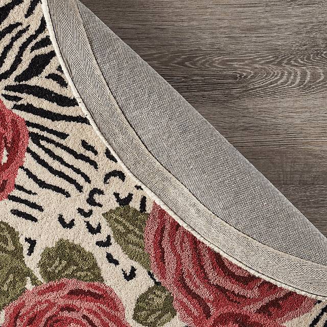 Leaflace Red 4' Round Rug - Thumbnail - Image 7