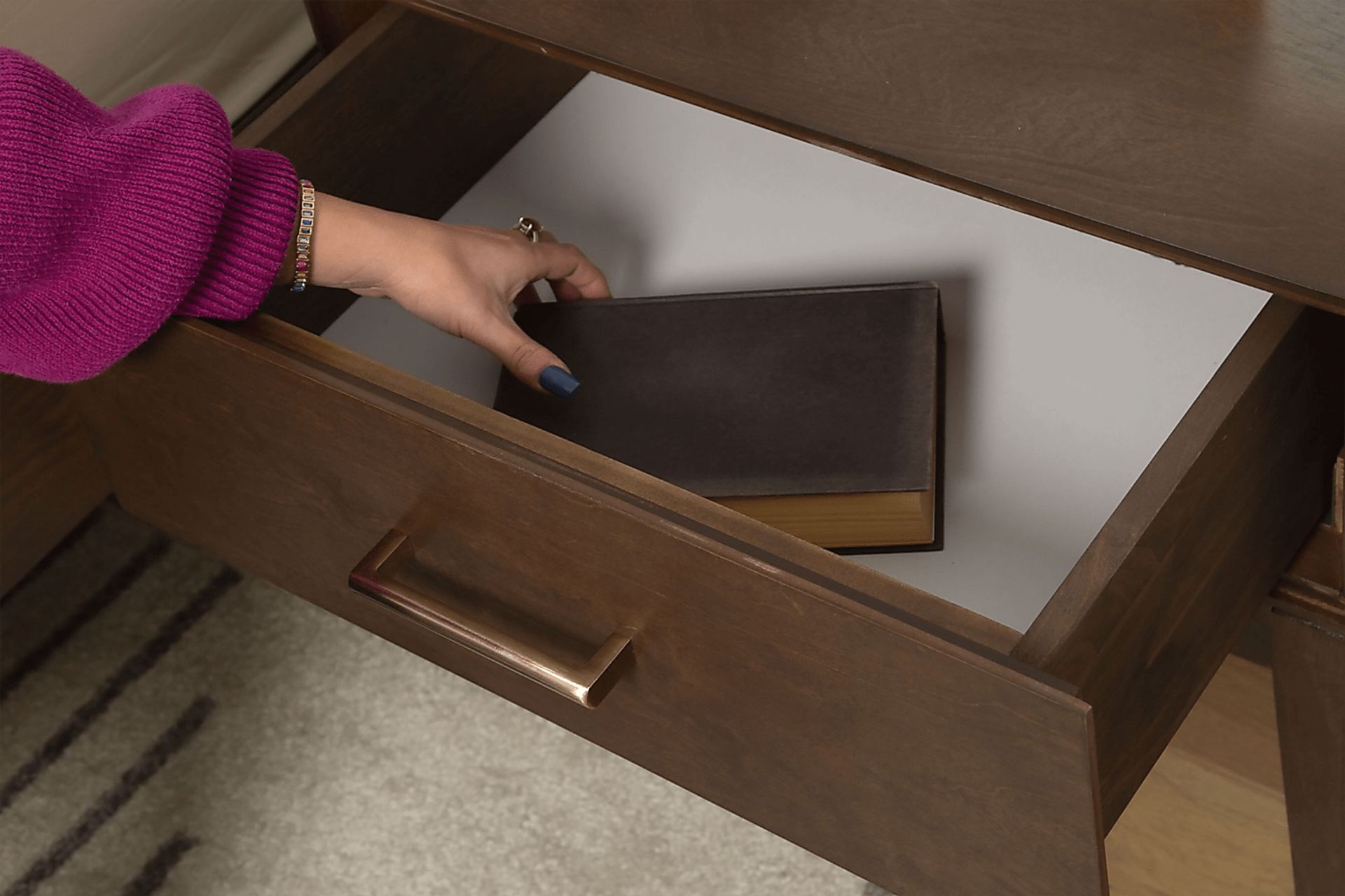 Learitt Walnut 1-Drawer Nightstand - Image 6