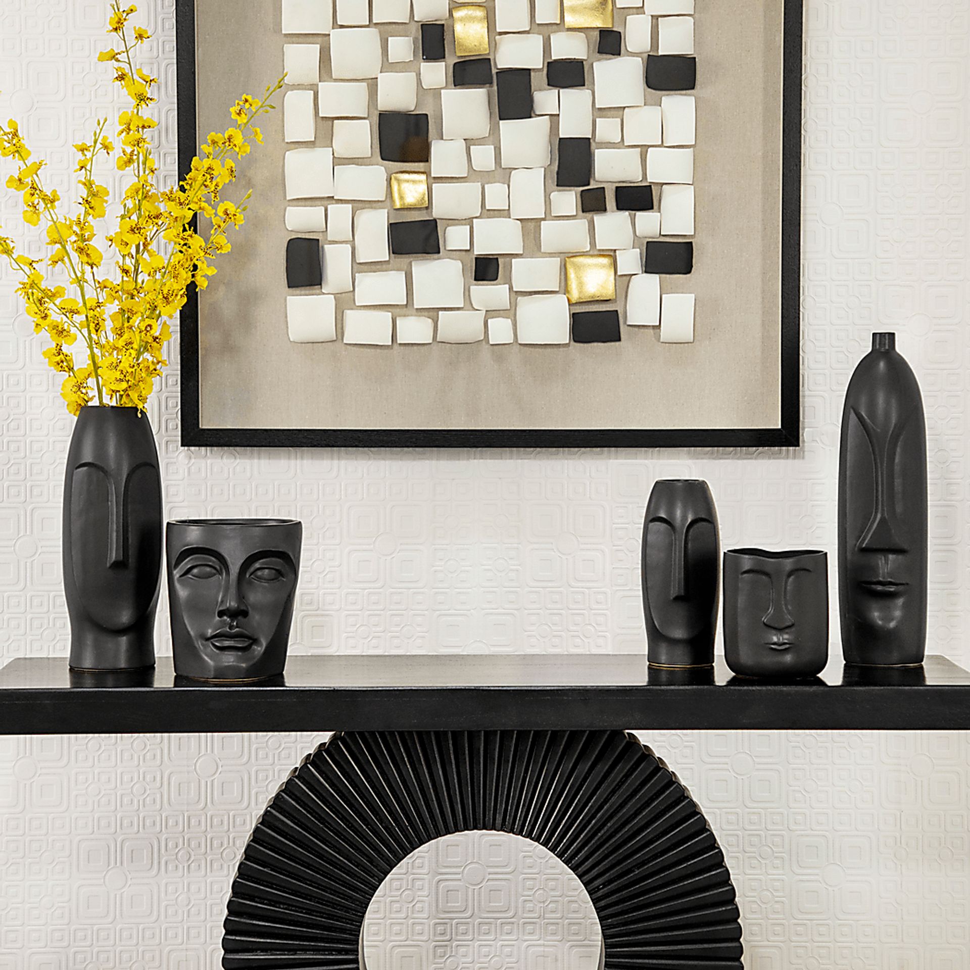 Leavell Black Vase - Image 2