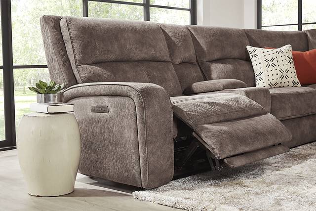 Leighton Brown 9 Pc Dual Power Reclining Sectional Living Room - Thumbnail - Image 6