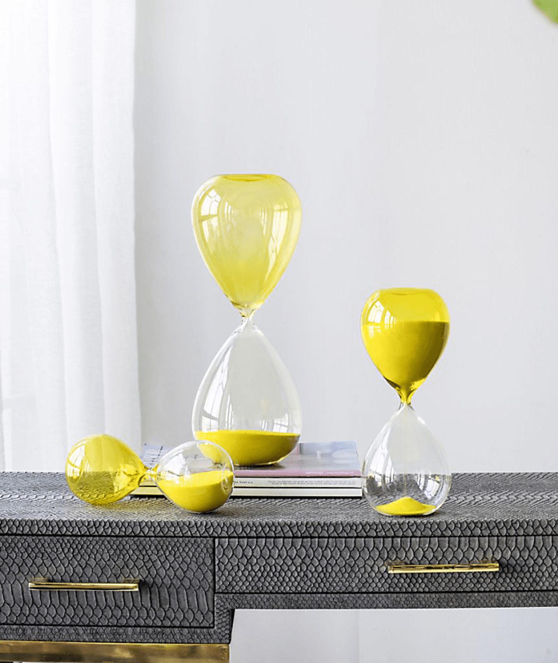 Lemondew III Neon Yellow Statue - Image 2
