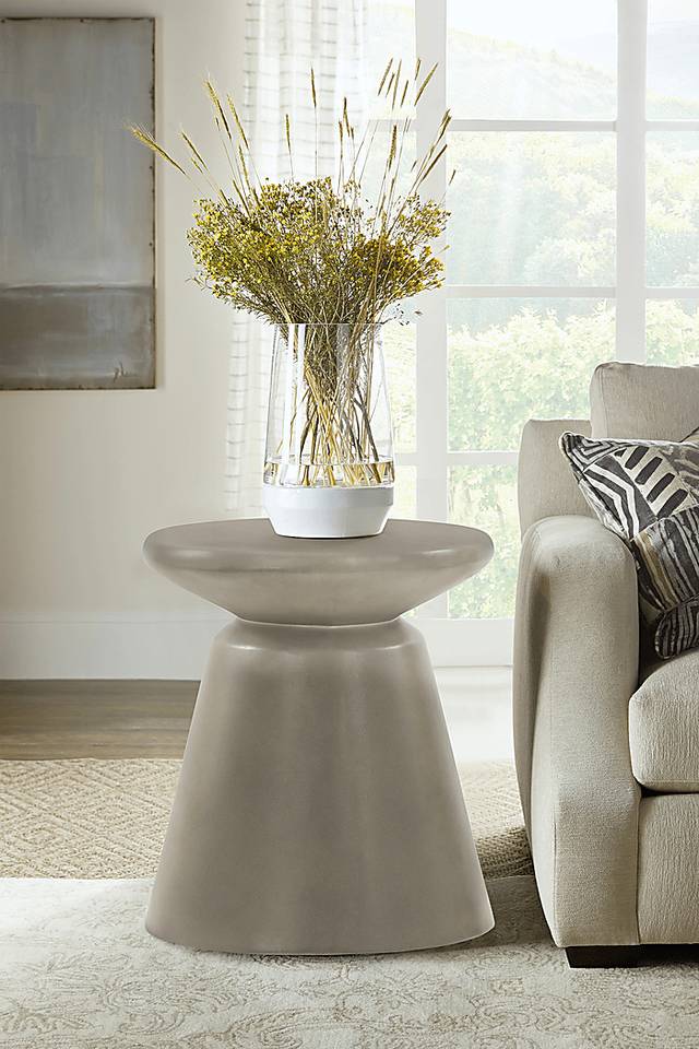 Lenael Gray Outdoor End Table - Thumbnail - Image 6