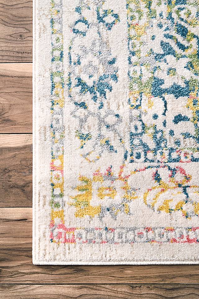 Leorad Green 5' x 8' Rug - Thumbnail - Image 3