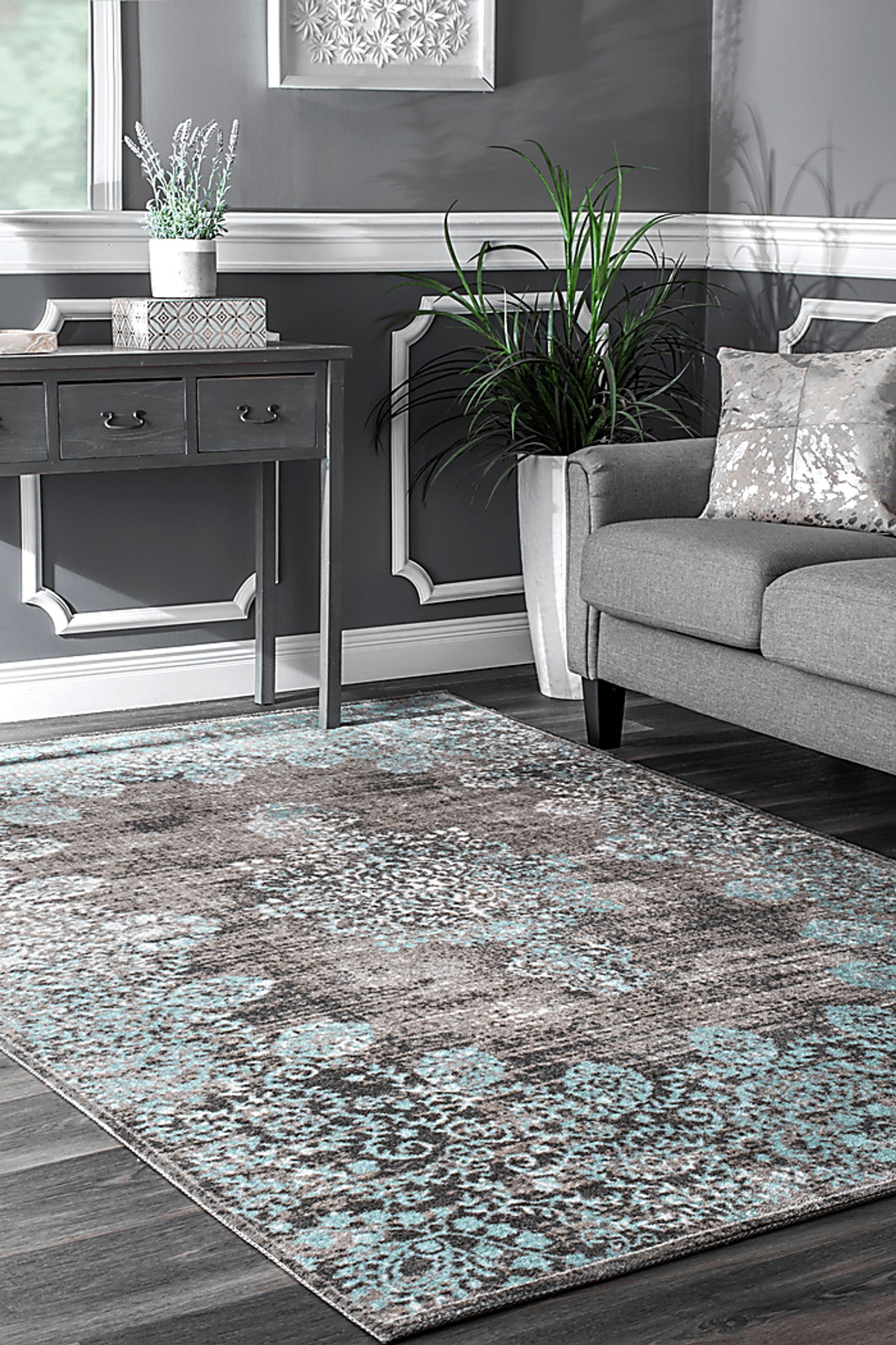 Leoris Blue 6' x 9' Rug - Image 2