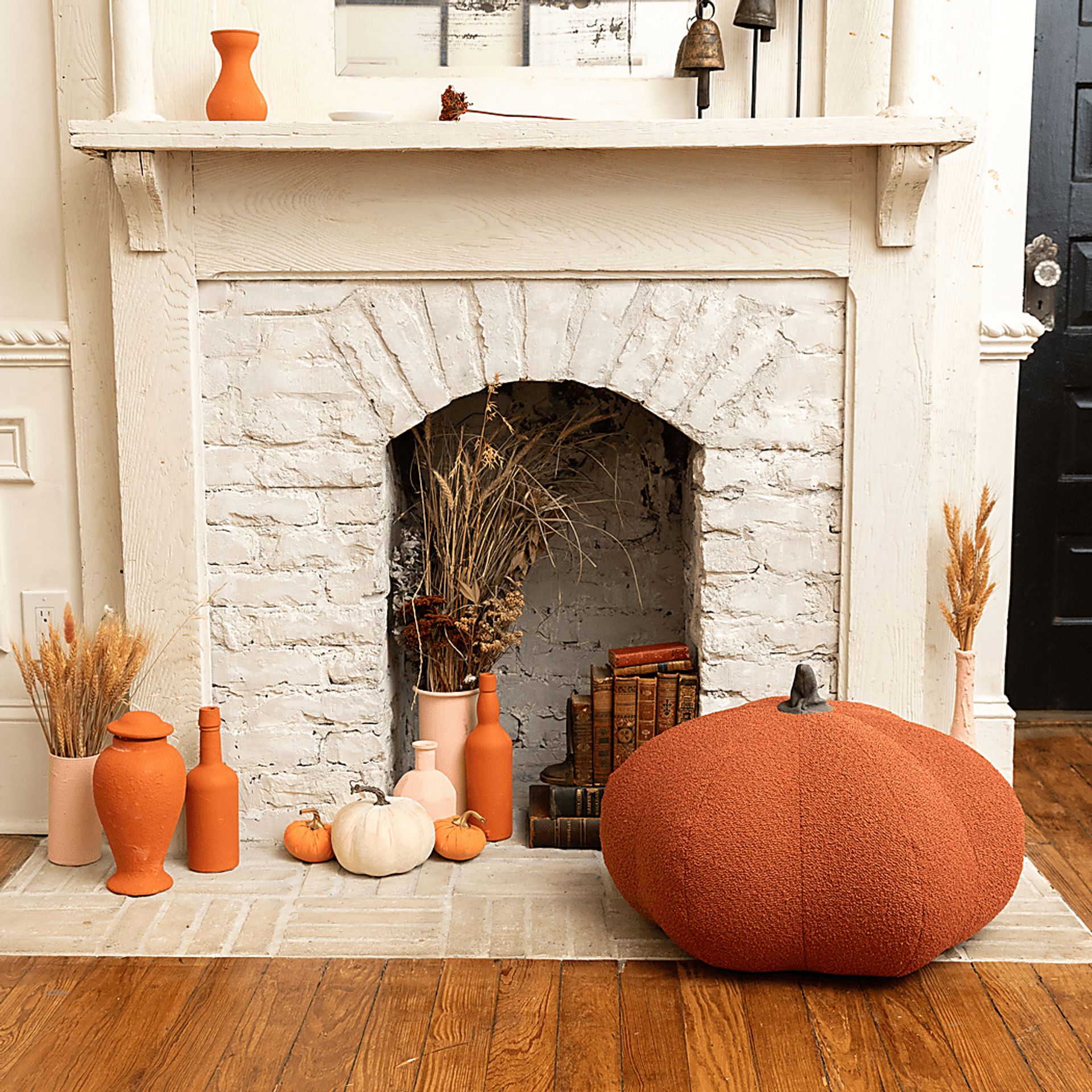 Leoze I Orange Ottoman - Image 3