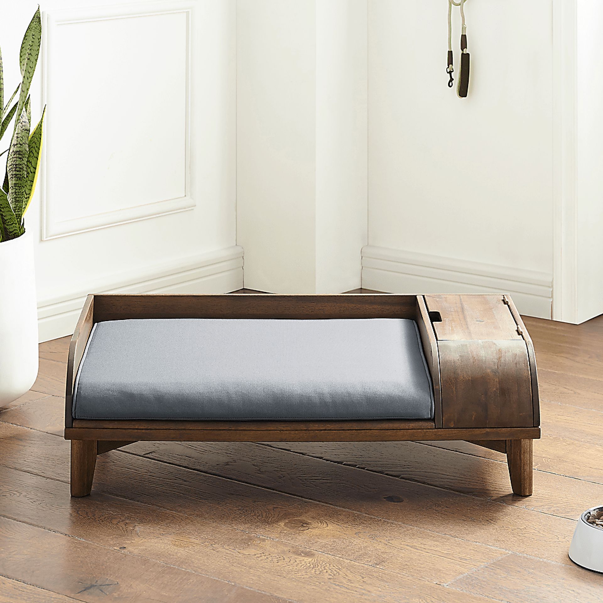 Leralynn Brown Pet Bed - Image 5