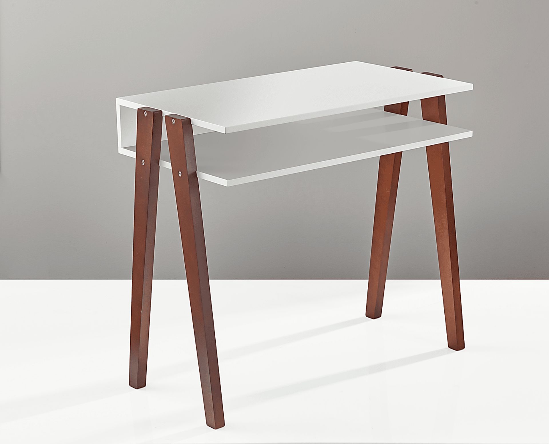 Lerew White Desk - Image 3