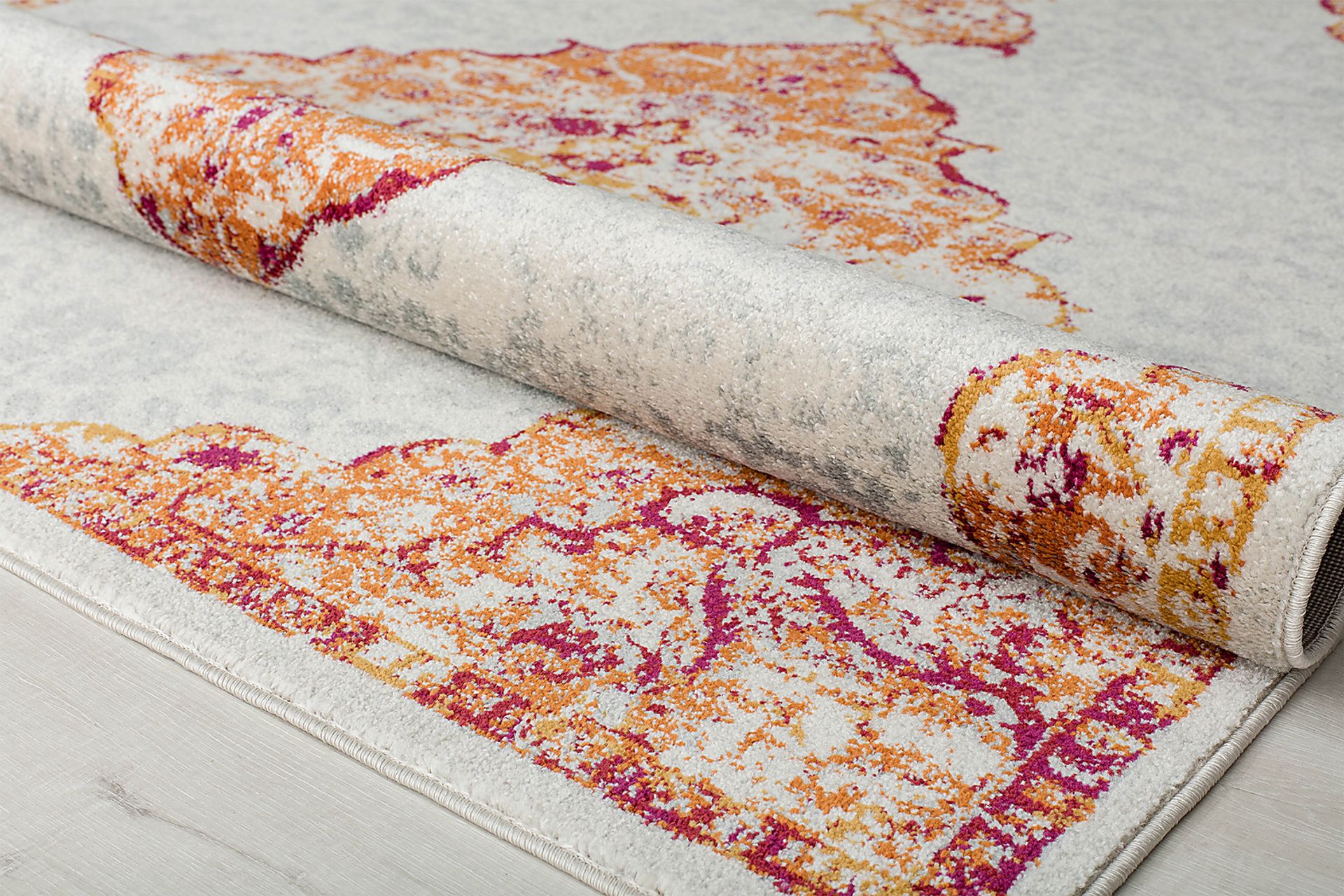 Lestine 5' x 7' Ivory Rug - Image 4