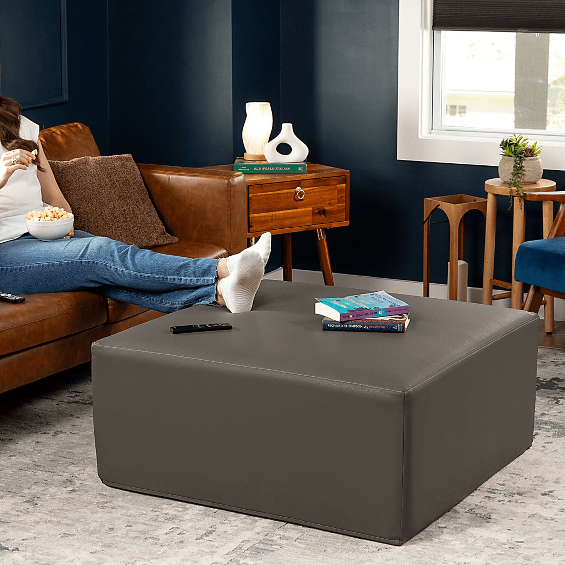 Lesusa I Gray Ottoman - Image 3