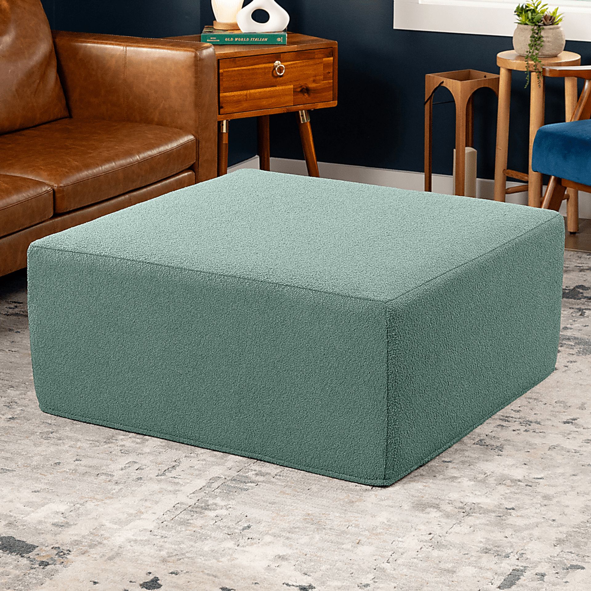 Lesusa II Green Ottoman - Image 2