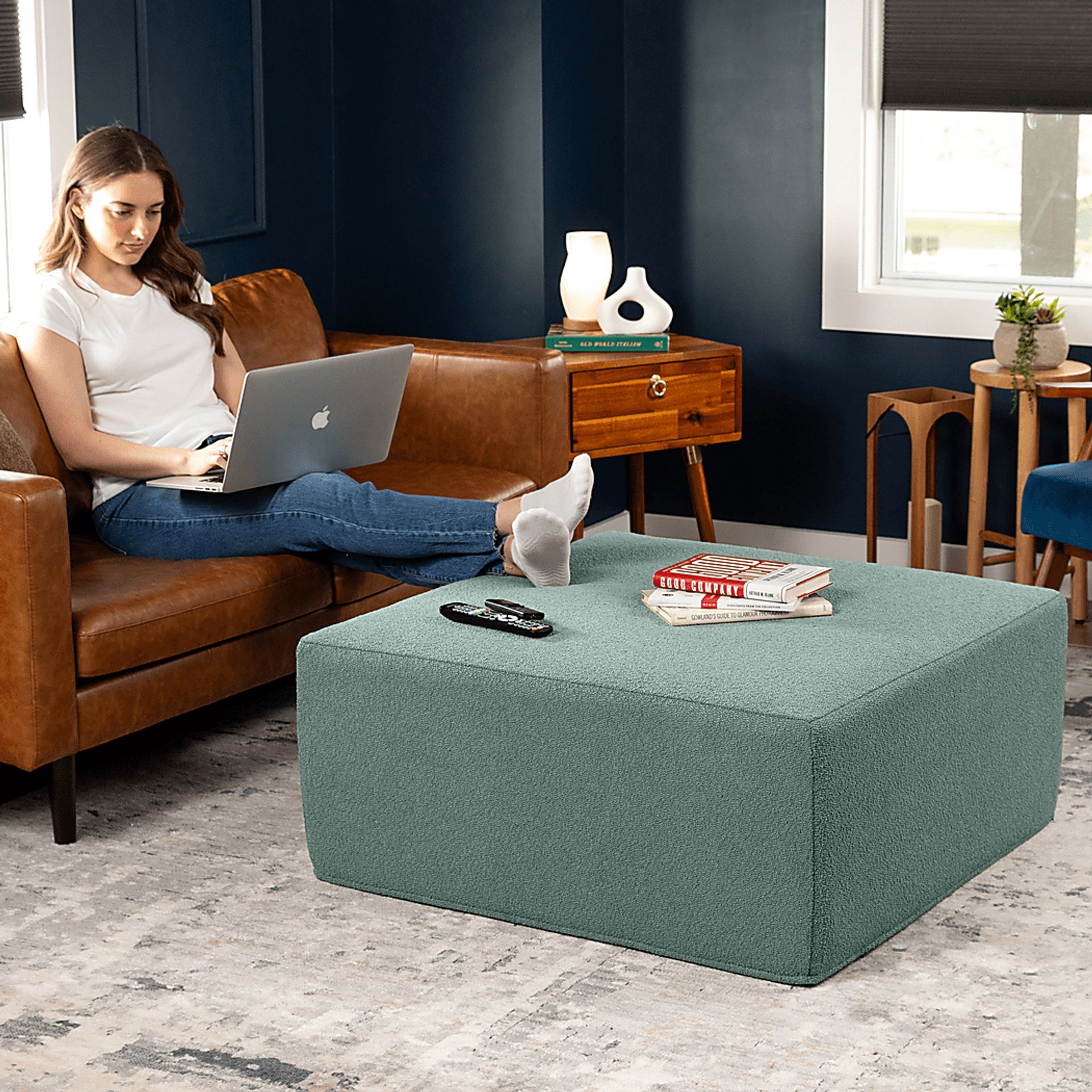 Lesusa II Green Ottoman - Image 6
