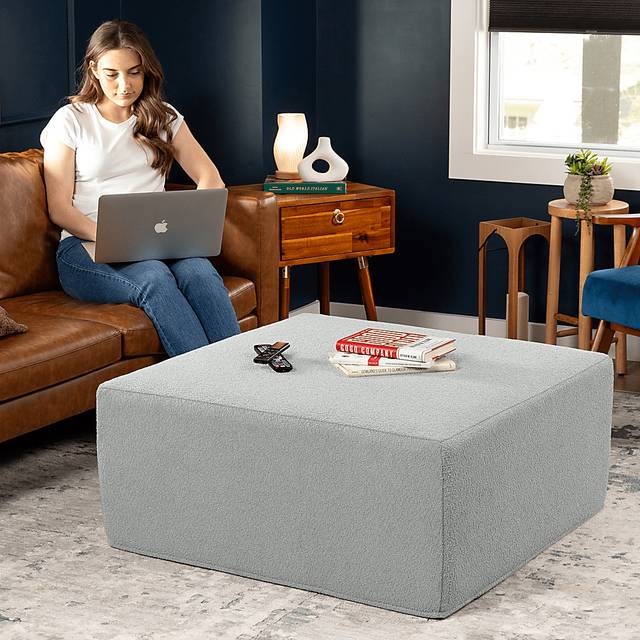 Lesusa II Silver Ottoman - Thumbnail - Image 4