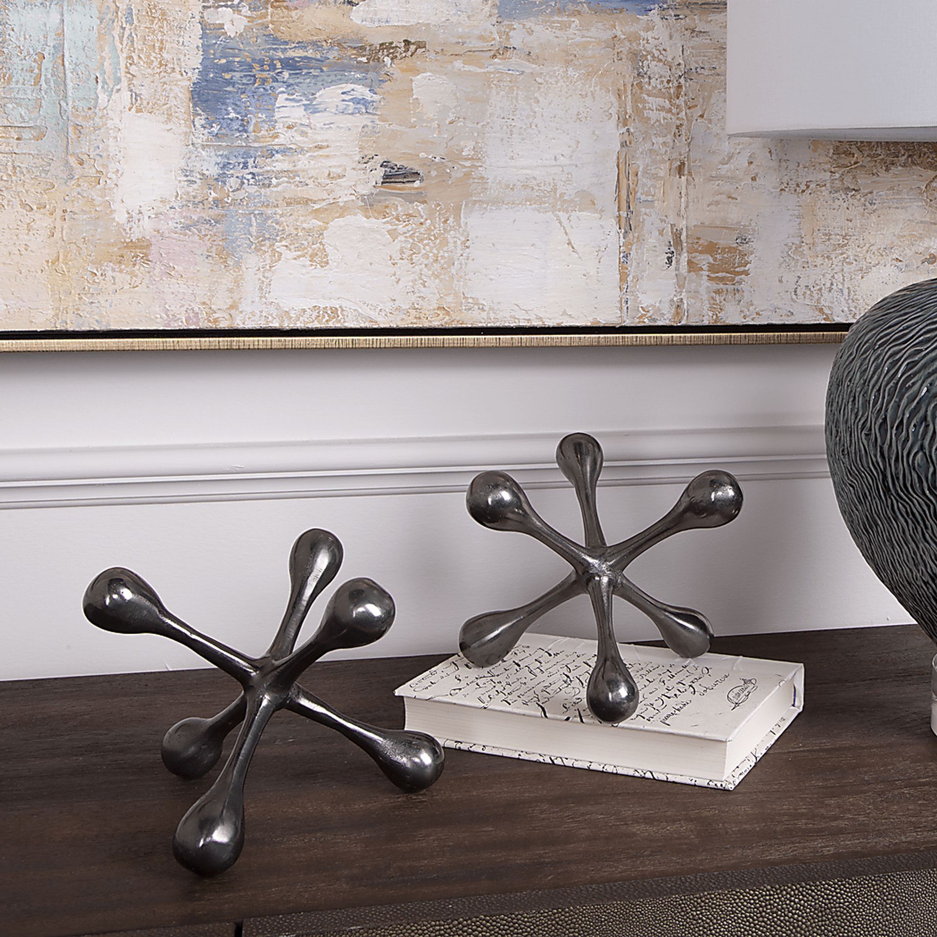 Lewlyn Black Sculpture, Set of 2 - Image 2