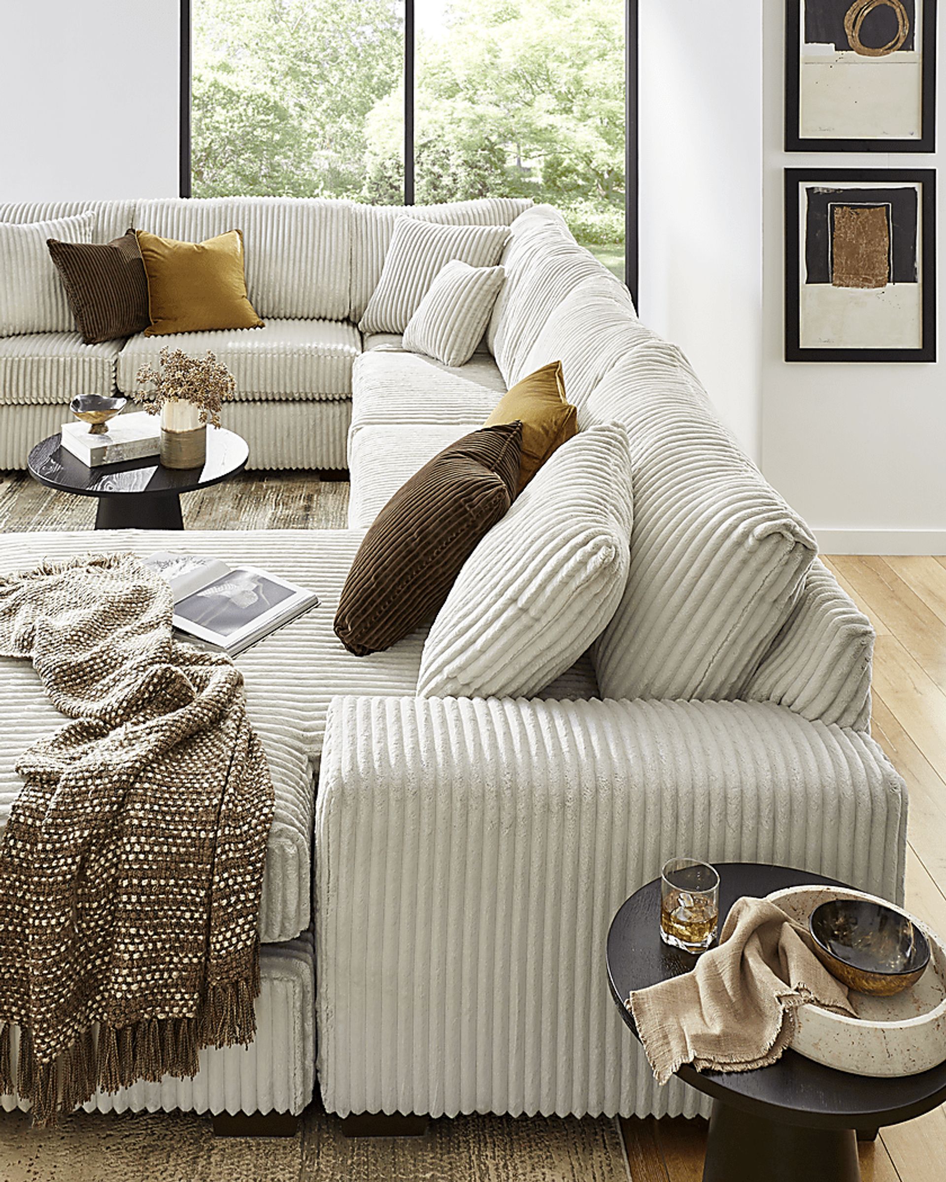 Lexford Park Gray 6 Pc Sectional - Image 9