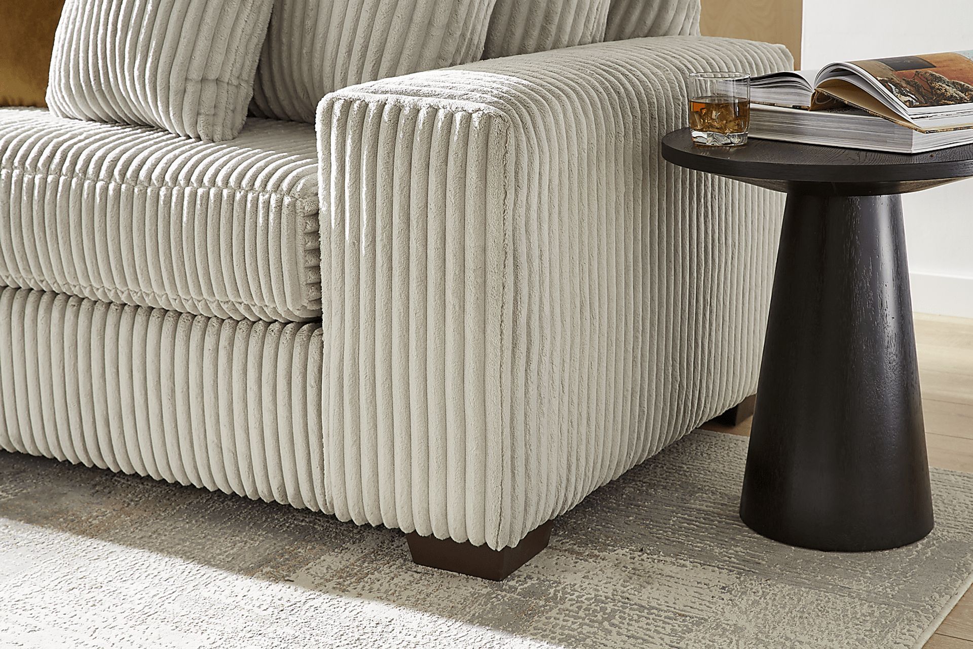 Lexford Park Gray 6 Pc Sectional - Image 5