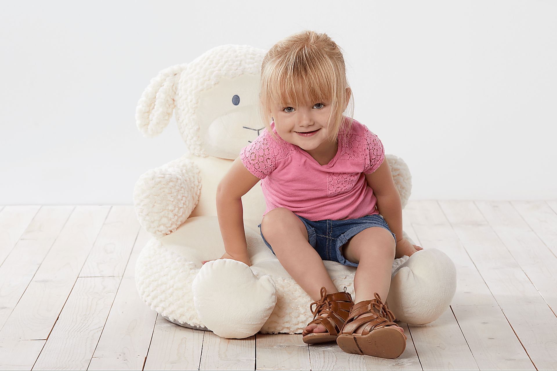 Libby Lamb Ivory Toddler Chair - Image 2
