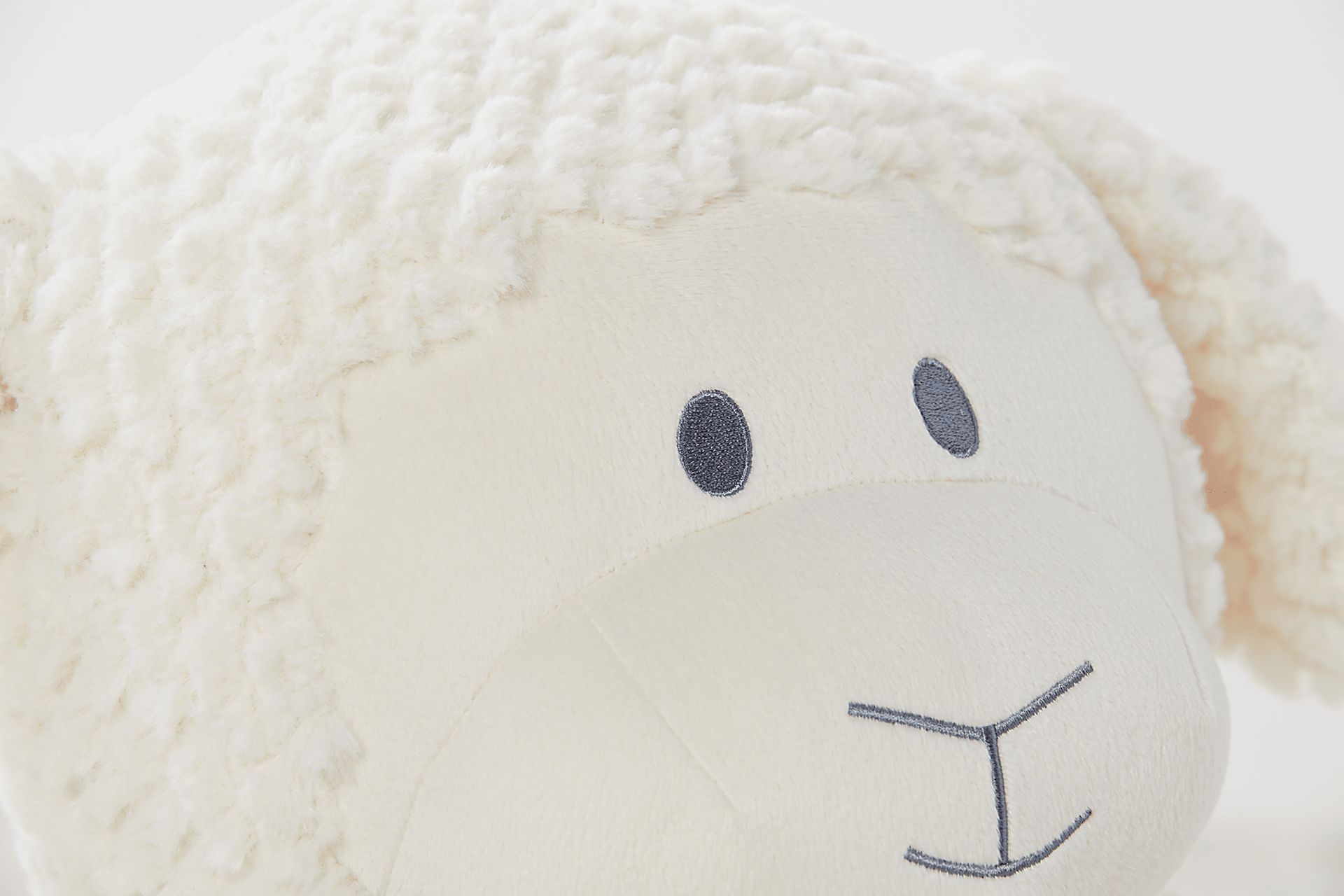 Libby Lamb Ivory Toddler Chair - Image 3
