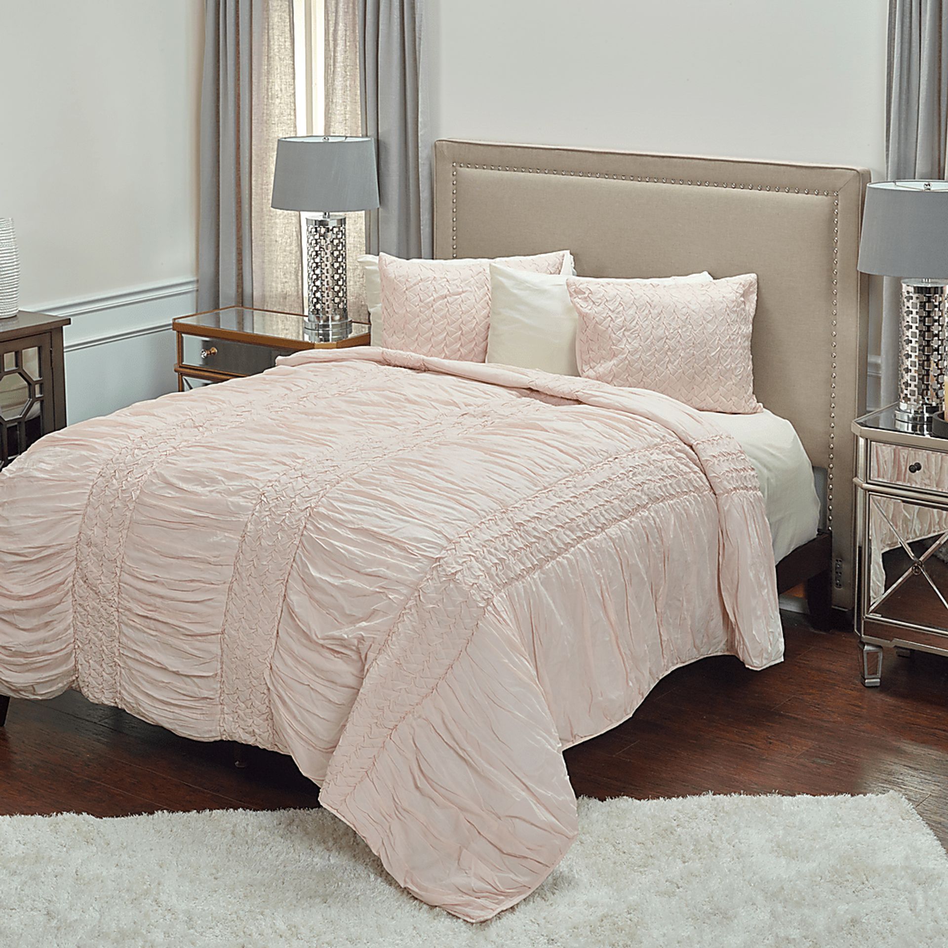 Lidiya Pink Queen Quilt - Image 1