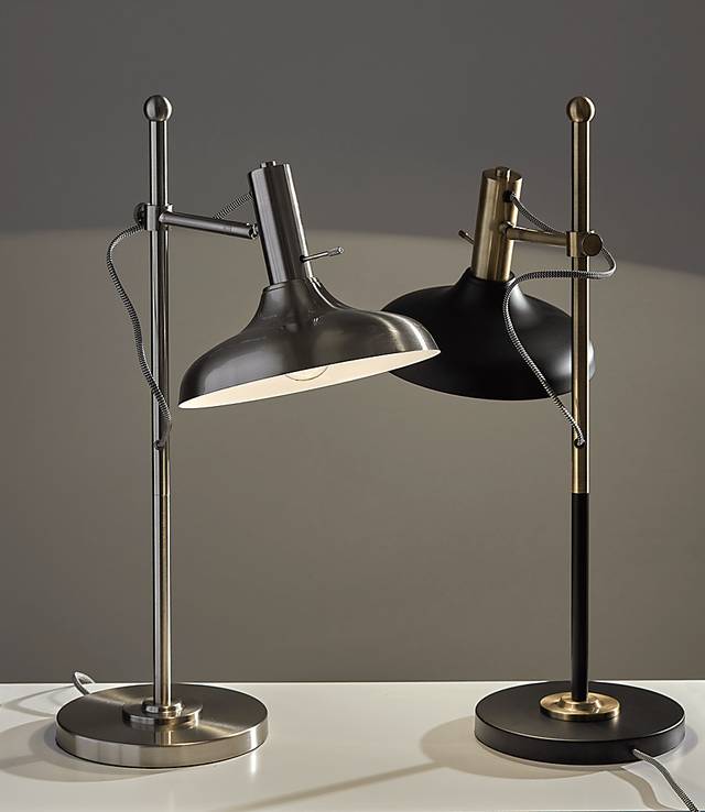 Lightington Brass Lamp - Thumbnail - Image 5
