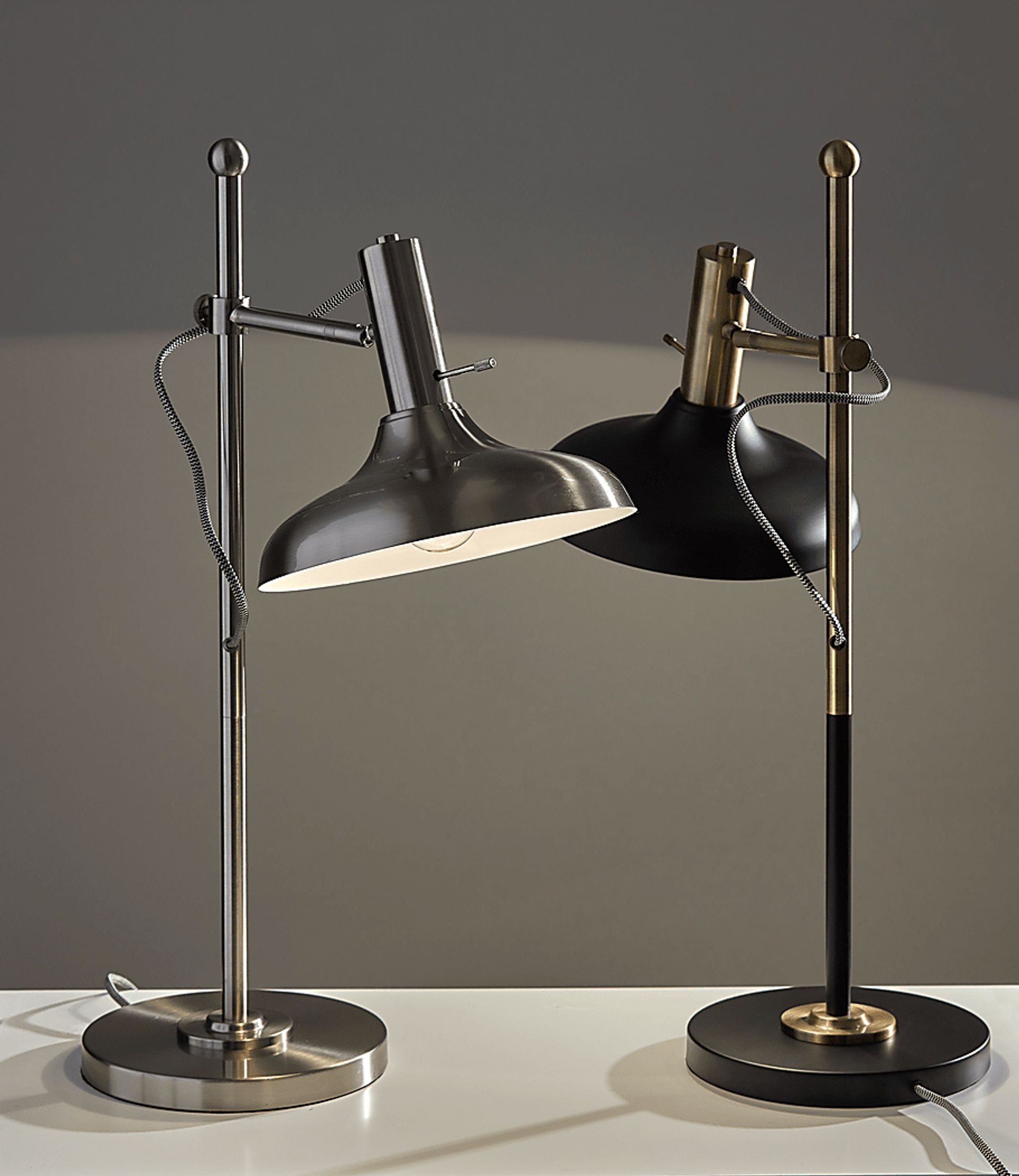 Lightington Brass Lamp - Image 5