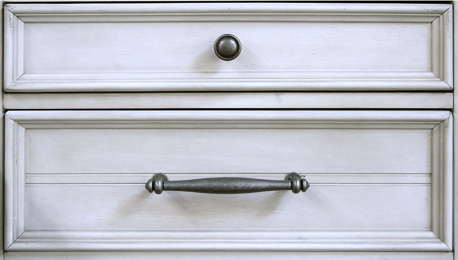 Lilloet Gray Nightstand - Image 5