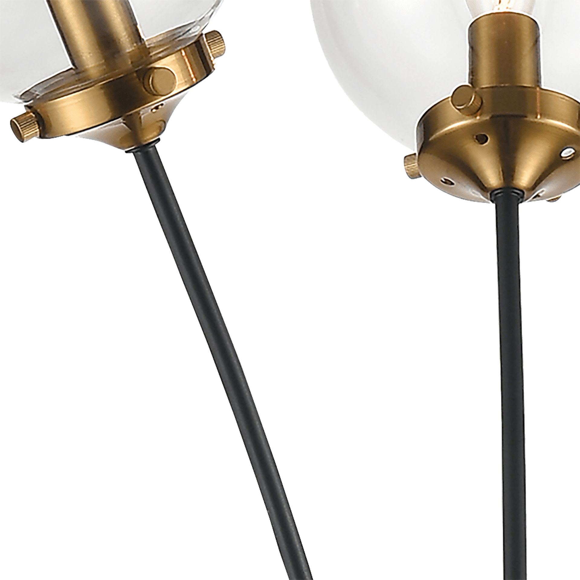 Linarbor Road Black Floor Lamp - Image 3