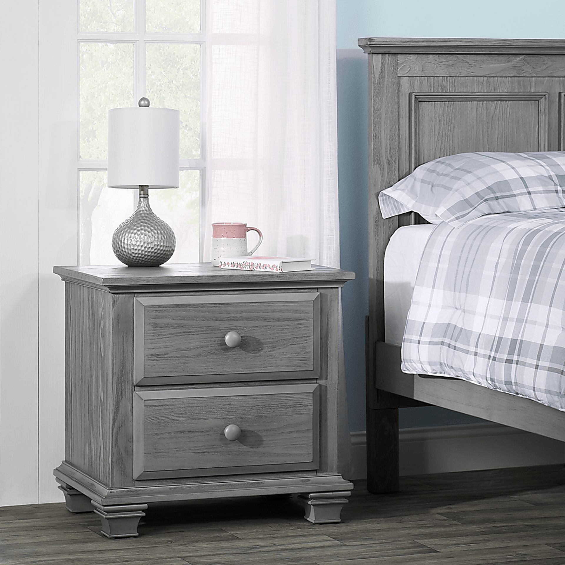 Lindenbrook Gray Nightstand - Image 3