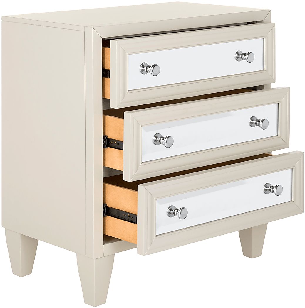 Lindendale White Accent Cabinet