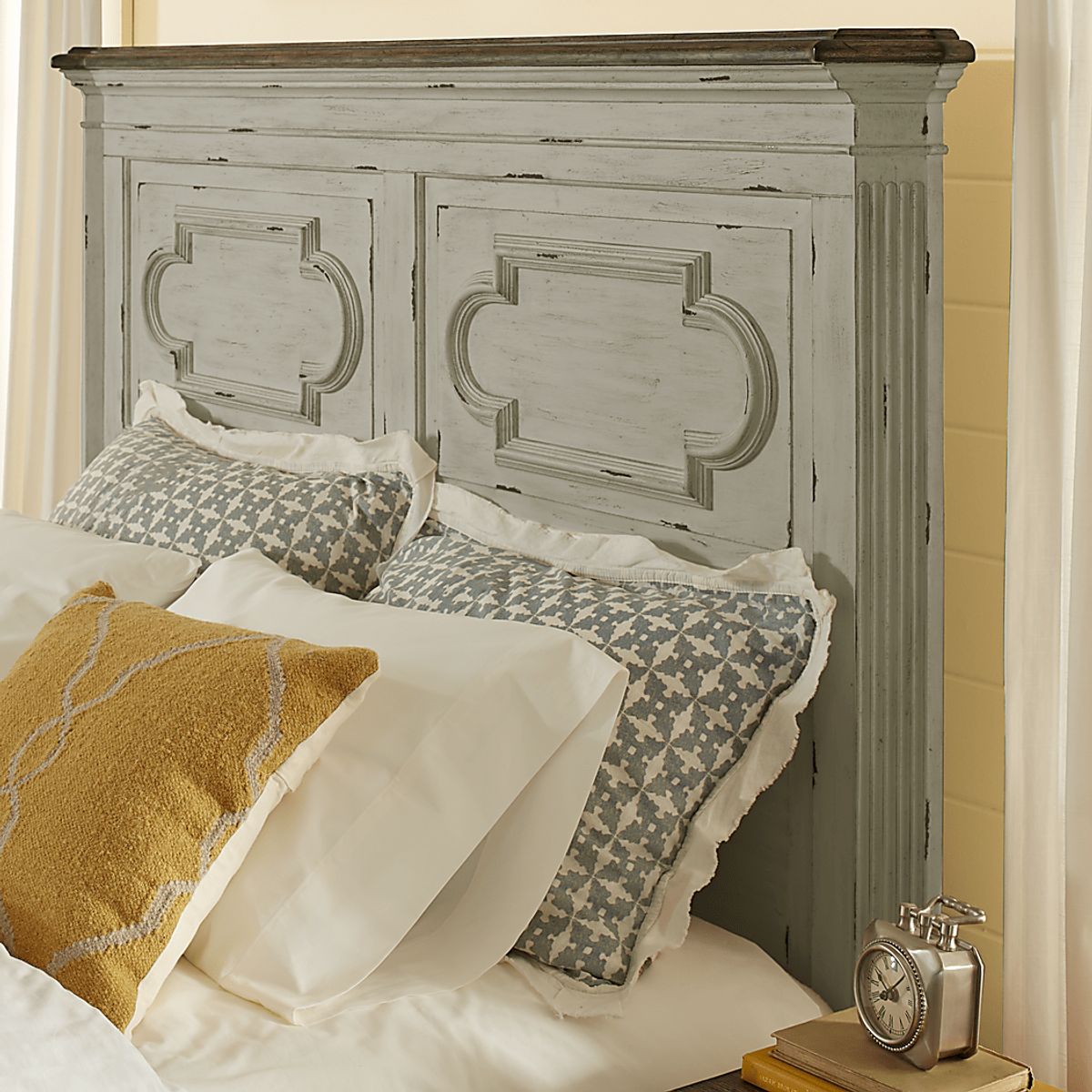 Lindenwood 5 Pc Gray Queen Bedroom Set With Dresser, Mirror, 3 Pc Queen Panel Bed Rooms to Go