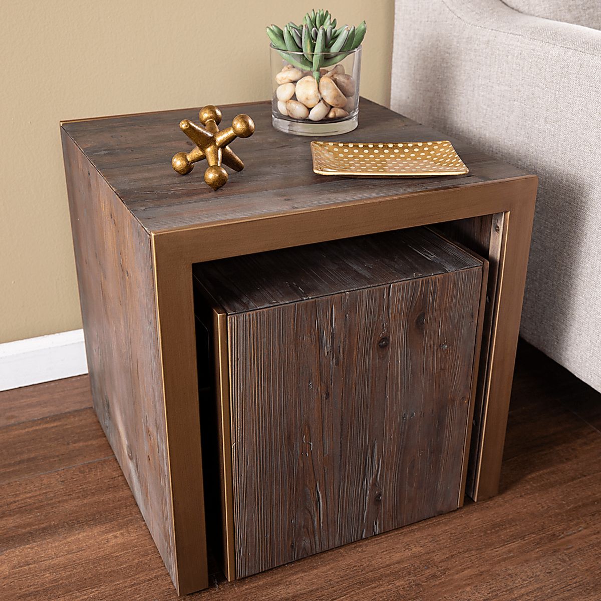 Lineberger Natural Light Wood Nesting Table, Set Of 2 | Rooms to Go