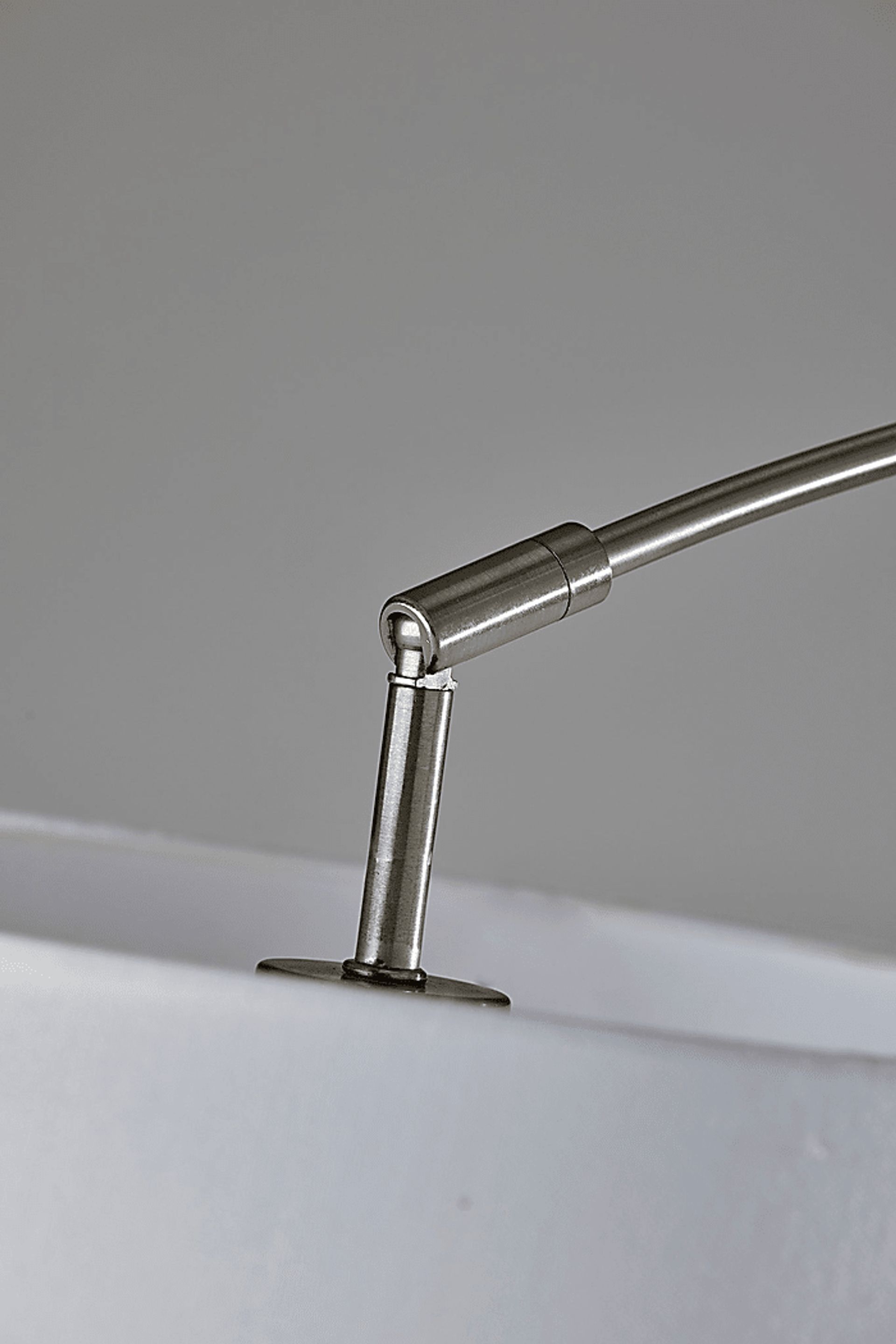 Lirien Silver Floor Lamp - Image 6