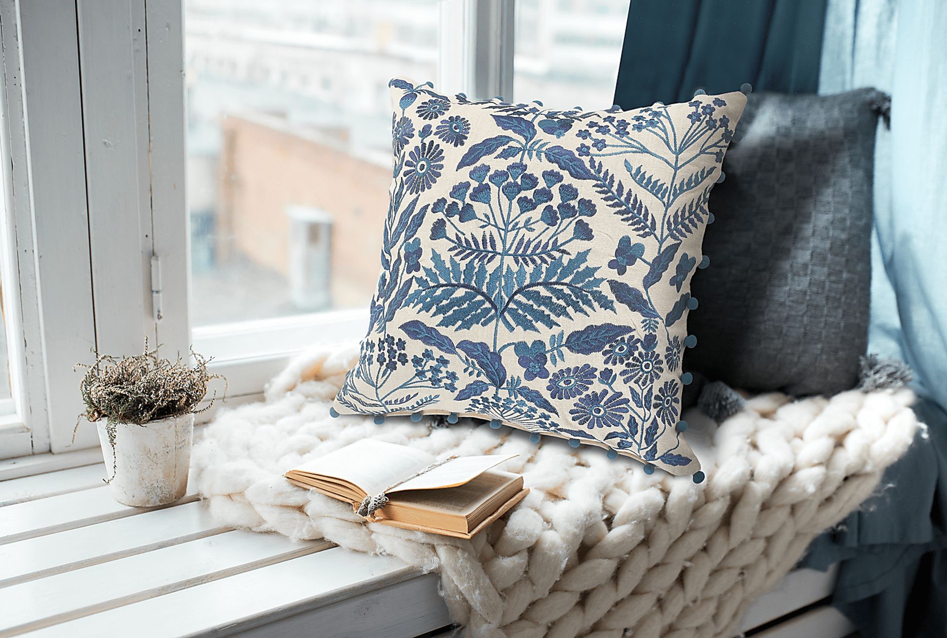 Lisan Blue Accent Pillow - Image 3