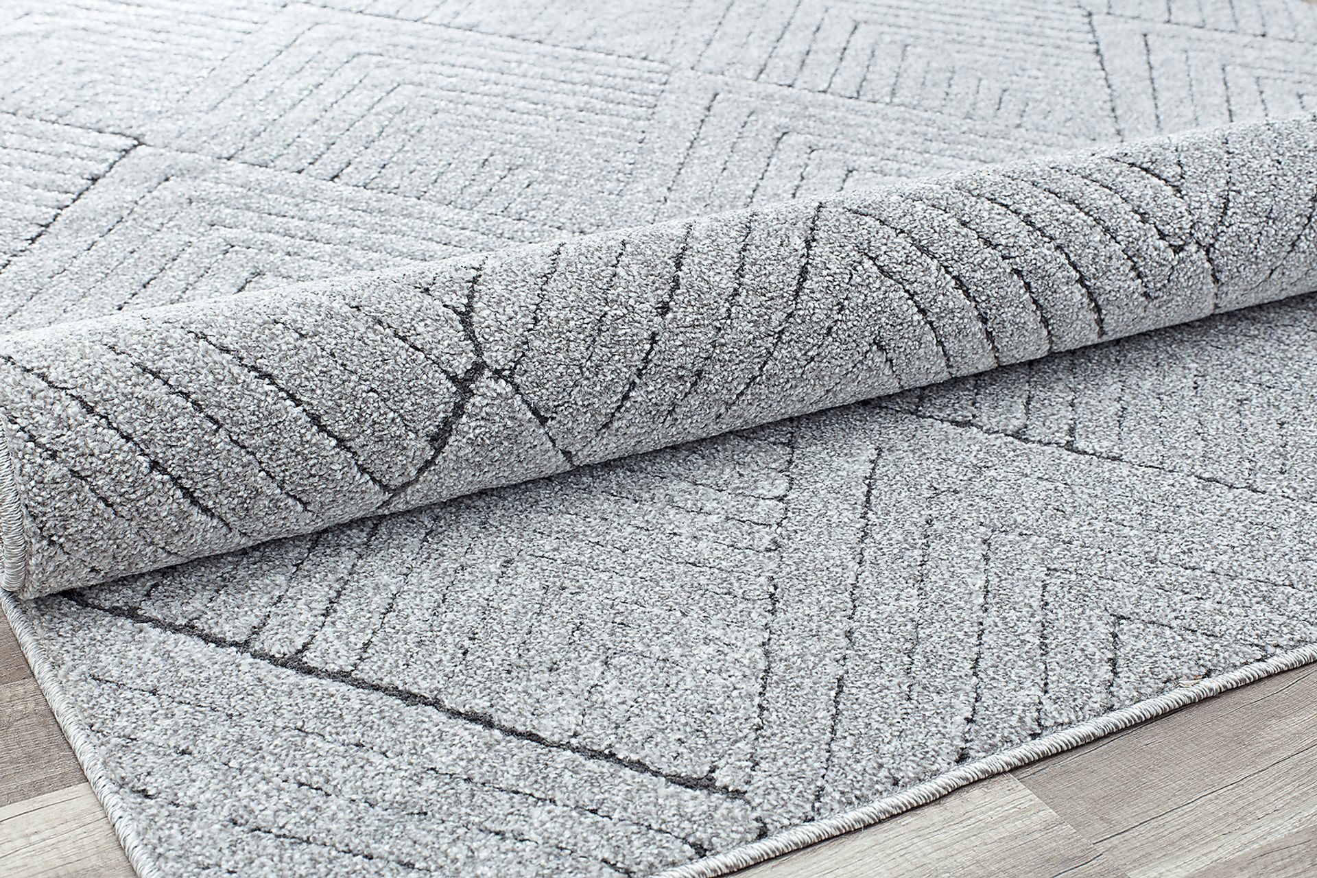 CosmoLiving By Cosmopolitan Lisette Gray 5' x 7'6 Rug - Image 2